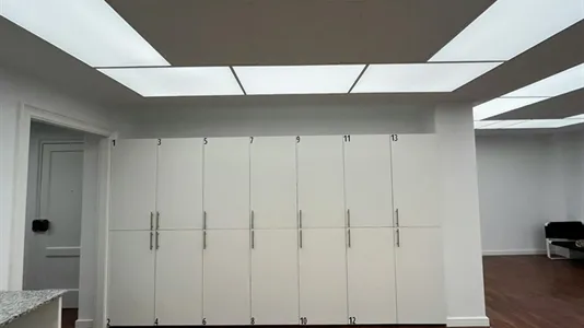 Rooms in Barcelona Eixample - photo 9