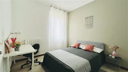 Room for rent in Padua, Veneto