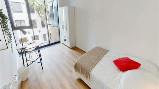 Rooms in Nanterre - photo 3