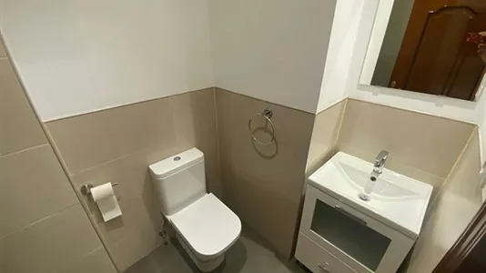 Rooms in Madrid Retiro - photo 4