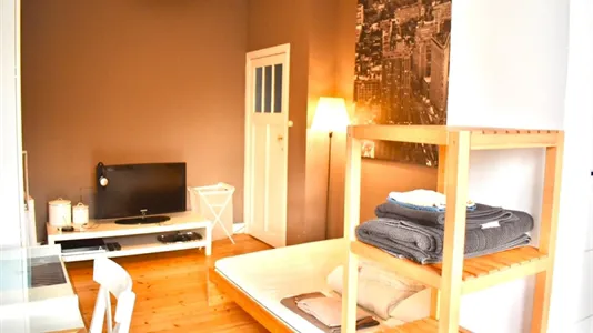 Rooms in Brussels Schaarbeek - photo 9