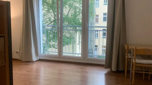 Apartments in Berlin Tempelhof-Schöneberg - photo 2