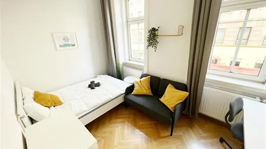 Rooms in Wien Neubau - photo 1