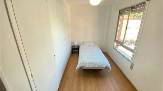 Rooms in Las Barranquillas - photo 4