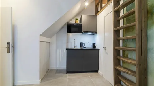 Rooms in el Camí de Vera - photo 10