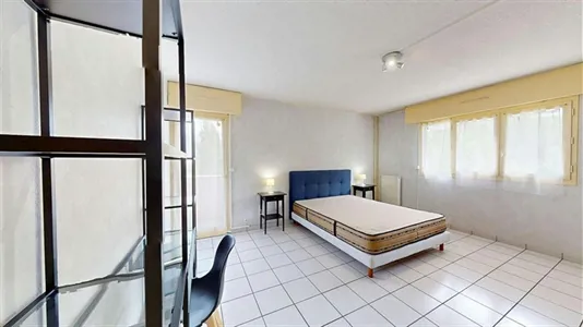 Rooms in Bordeaux - photo 3