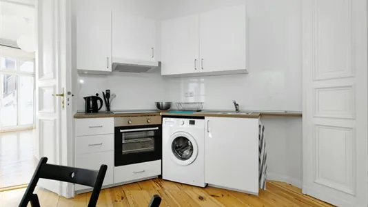 Rooms in Berlin Mitte - photo 10