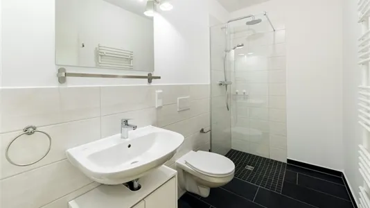 Rooms in Berlin Lichtenberg - photo 4