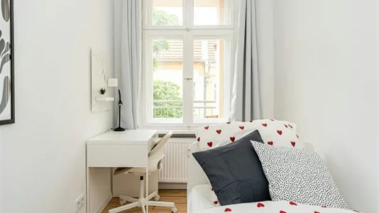 Rooms in Berlin Treptow-Köpenick - photo 2