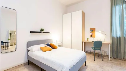 Rooms in Milano Zona 6 - Barona, Lorenteggio - photo 1