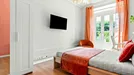 Room for rent, Lisbon (region), &lt;span class=&quot;blurred street&quot; onclick=&quot;ProcessAdRequest(7744262)&quot;&gt;&lt;span class=&quot;hint&quot;&gt;See streetname&lt;/span&gt;[xxxxxxxxxxxxx]&lt;/span&gt;