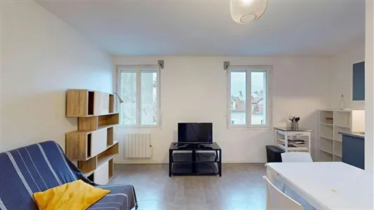 Apartments in Grenoble - photo 5