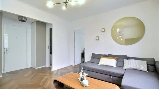 Apartments in Boulogne-Billancourt - photo 2