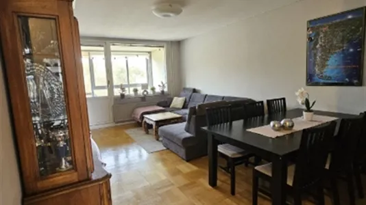 Apartments in Husie - photo 3