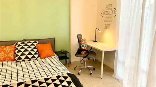 Rooms in Florence - photo 7