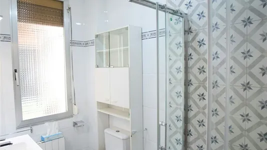 Rooms in Bilbao - photo 10