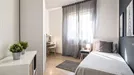 Room for rent, Padua, Veneto, Via Palermo, Italy