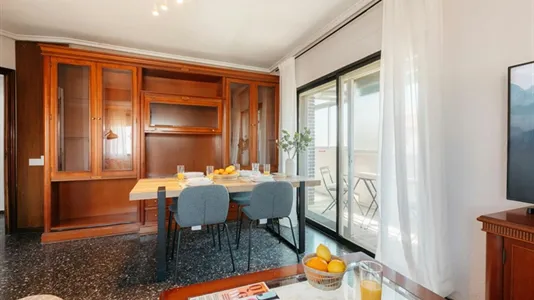 Rooms in Mislata - photo 7