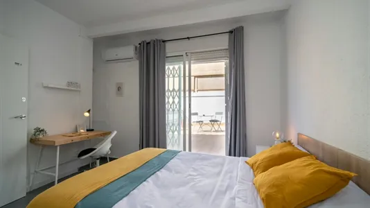 Rooms in Valencia L'Eixample - photo 4