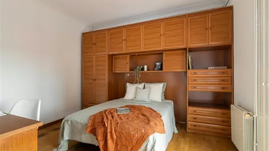 Rooms in Barcelona Eixample - photo 3