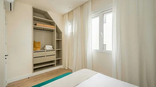 Apartments in Madrid Retiro - photo 3