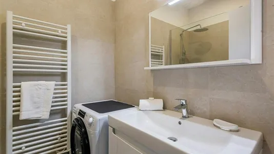 Apartments in Lyon - photo 6