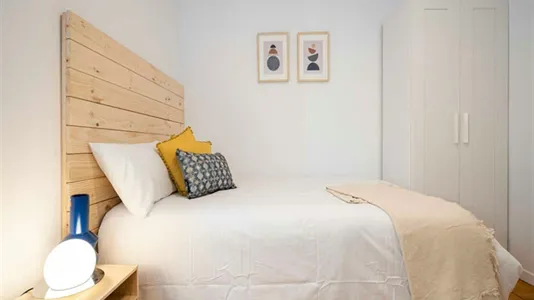 Rooms in Madrid Chamberí - photo 1