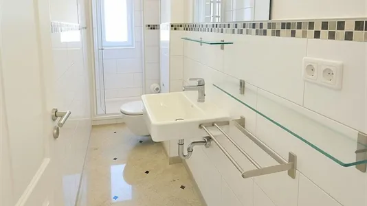 Rooms in Frankfurt Süd - photo 7