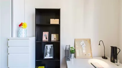 Room for rent in Milano Zona 2 - Stazione Centrale, Gorla, Turro, Greco, Crescenzago, Milan