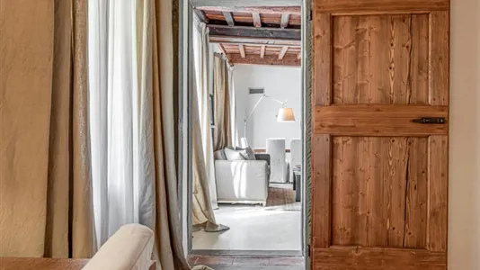 Apartments in Florence - photo 2
