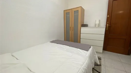 Rooms in Madrid Centro - photo 6