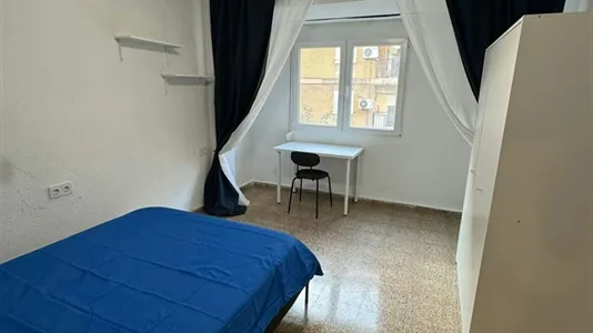 Rooms in Mislata - photo 5