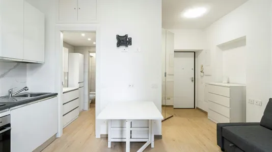 Apartments in Milano Zona 6 - Barona, Lorenteggio - photo 2