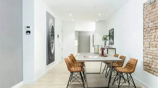 Apartments in Barcelona Eixample - photo 6