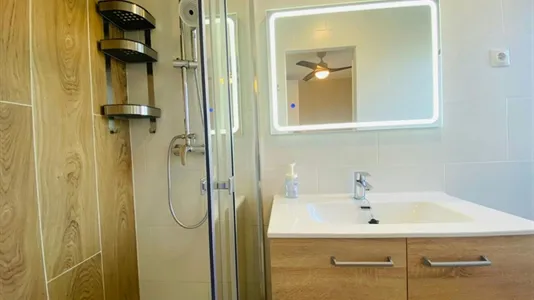 Rooms in Las Barranquillas - photo 8