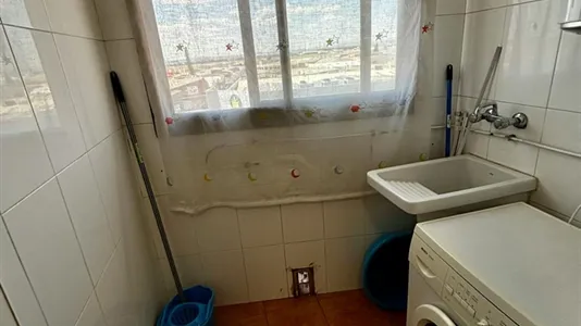 Rooms in Manises - photo 5