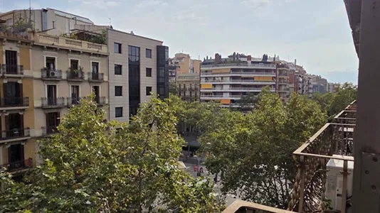 Rooms in Barcelona Eixample - photo 4