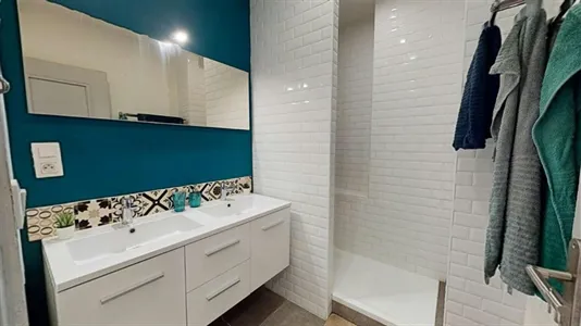 Rooms in Lyon - photo 10