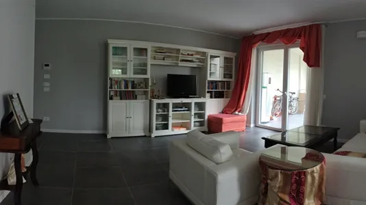 Rooms in Milano Zona 2 - Stazione Centrale, Gorla, Turro, Greco, Crescenzago - photo 6