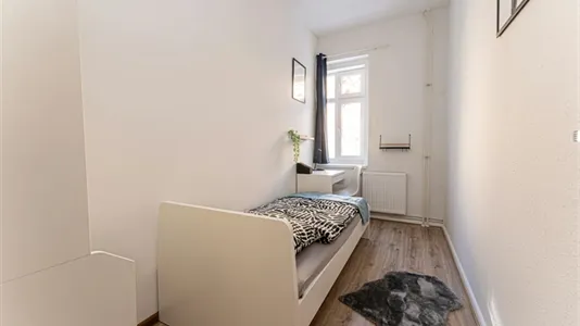 Rooms in Berlin Treptow-Köpenick - photo 2