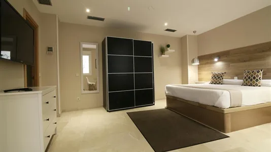 Apartments in Madrid Centro - photo 5