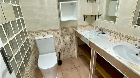 Rooms in Godelleta - photo 9