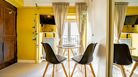 Apartments in Lyon - photo 3