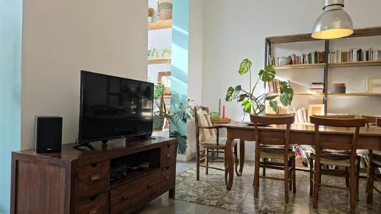 Apartments in Barcelona Eixample - photo 2