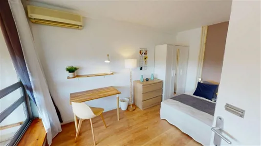 Rooms in Montpellier - photo 2