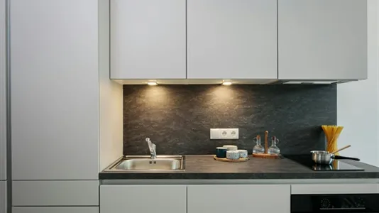 Apartments in Vienna Favoriten - photo 2