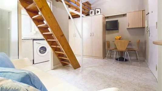 Apartments in Barcelona Ciutat Vella - photo 5