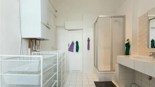 Rooms in Berlin Charlottenburg-Wilmersdorf - photo 4