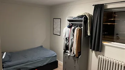 Room for rent in Reykjavík Hlíðar, Reykjavík