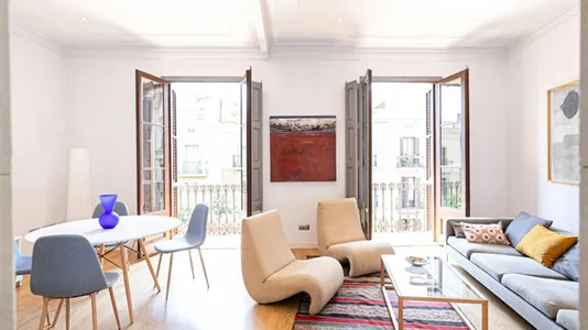Apartments in Barcelona Eixample - photo 9